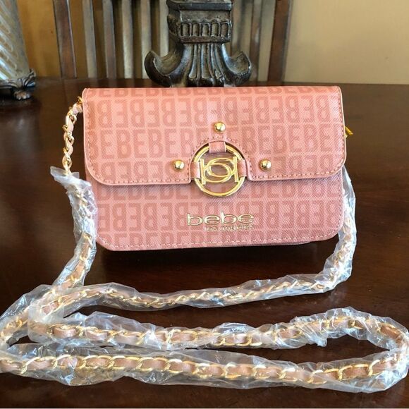 BEBE - NWT - "Kira Logo" Crossbody/Clutch in "Dusty Rose"/Textured Faux Leather - Picture 6 of 16